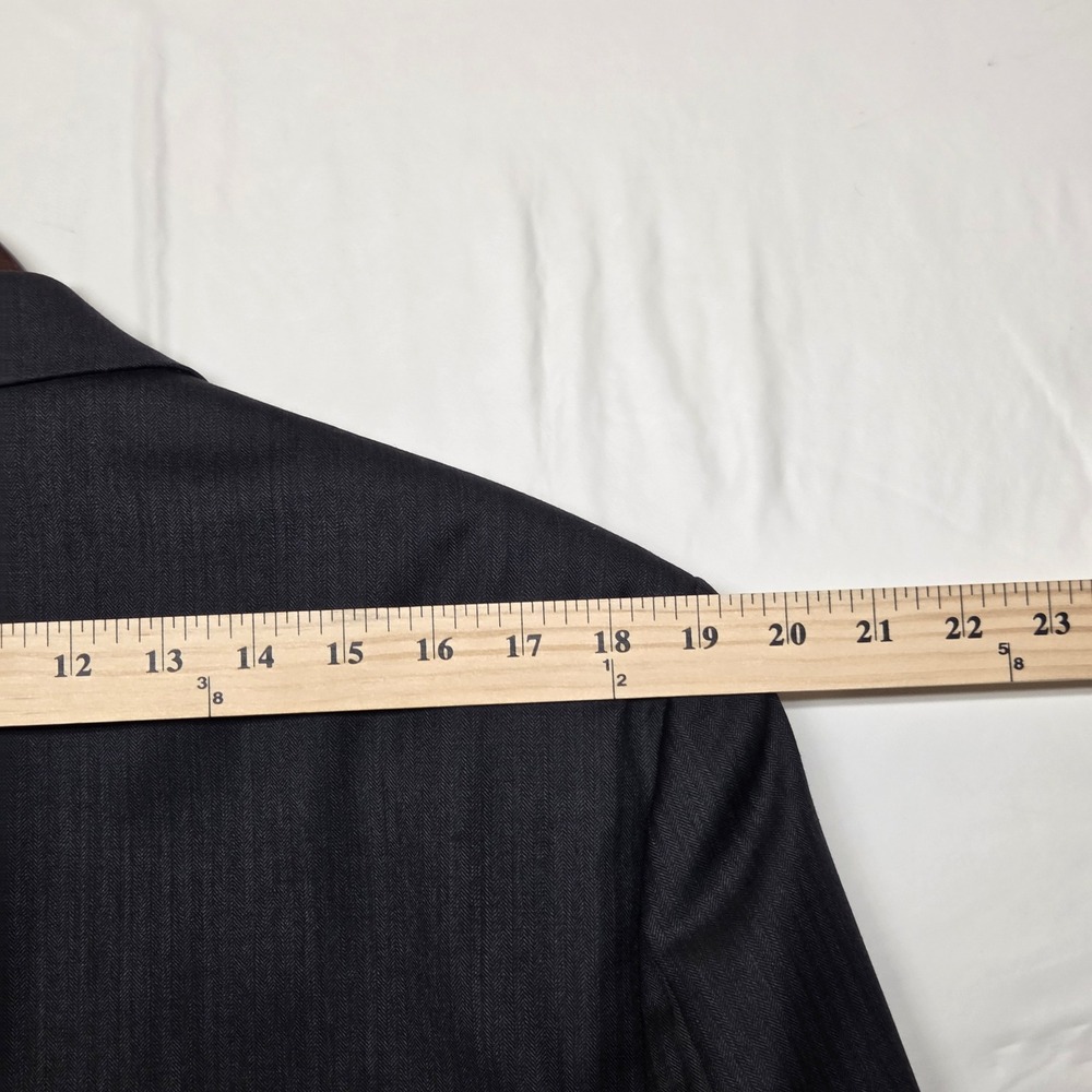 Lauren Ralph Lauren 42R 36W Charcoal Herringbone Wool Suit 2-Button Notch Lapel - Picture 8 of 16